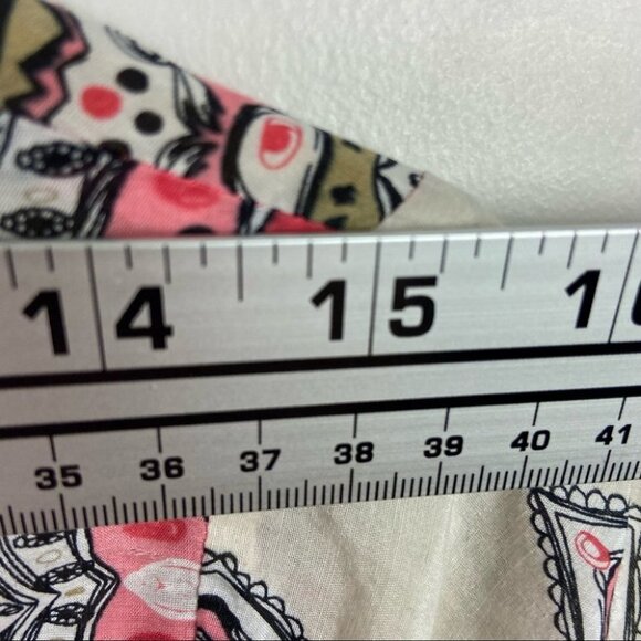 Tommy Bahama Silk Blend Bohemian Hippie Peasant Blouse Size XS Pink Print Boho - Picture 11 of 16